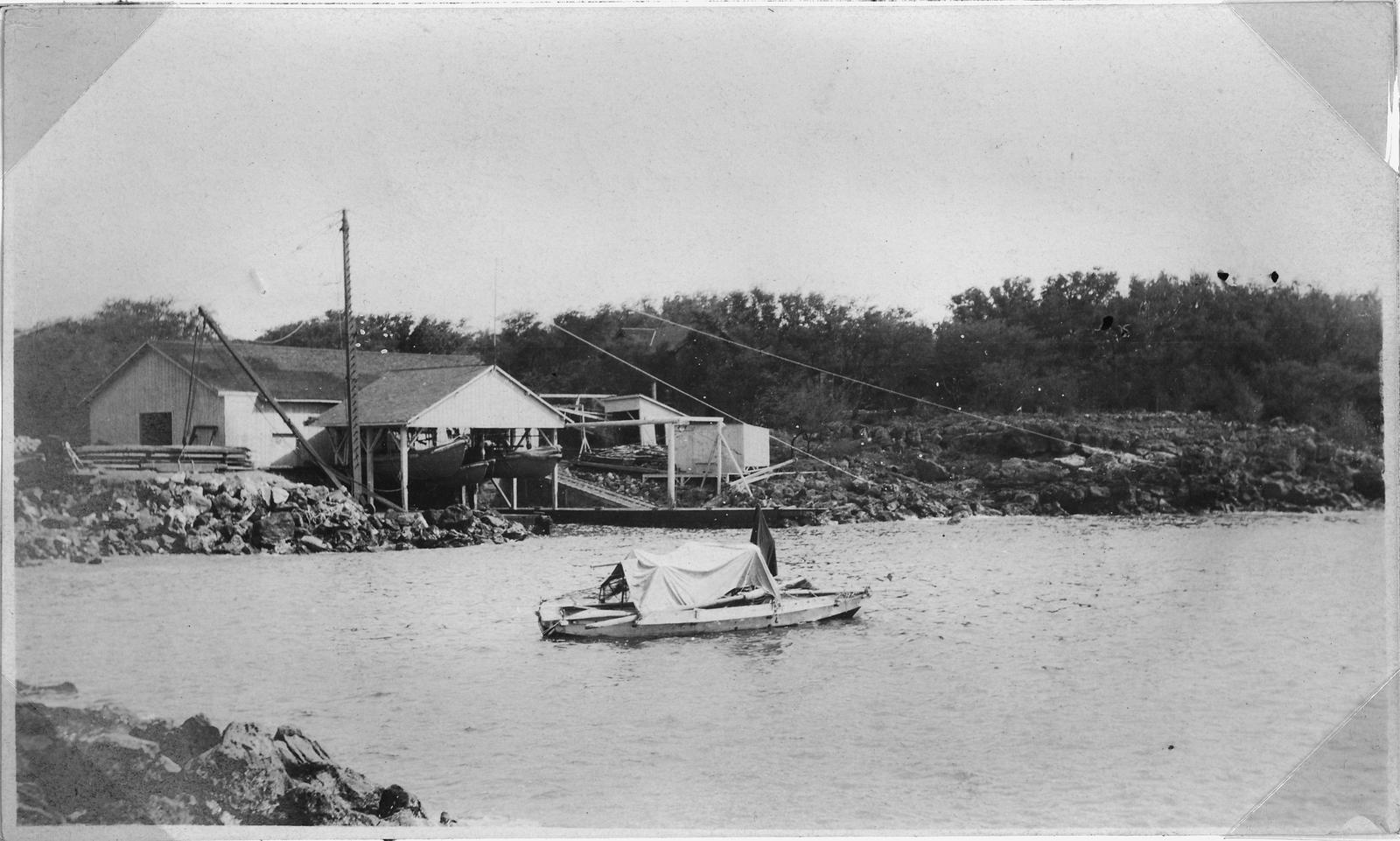 lead photo