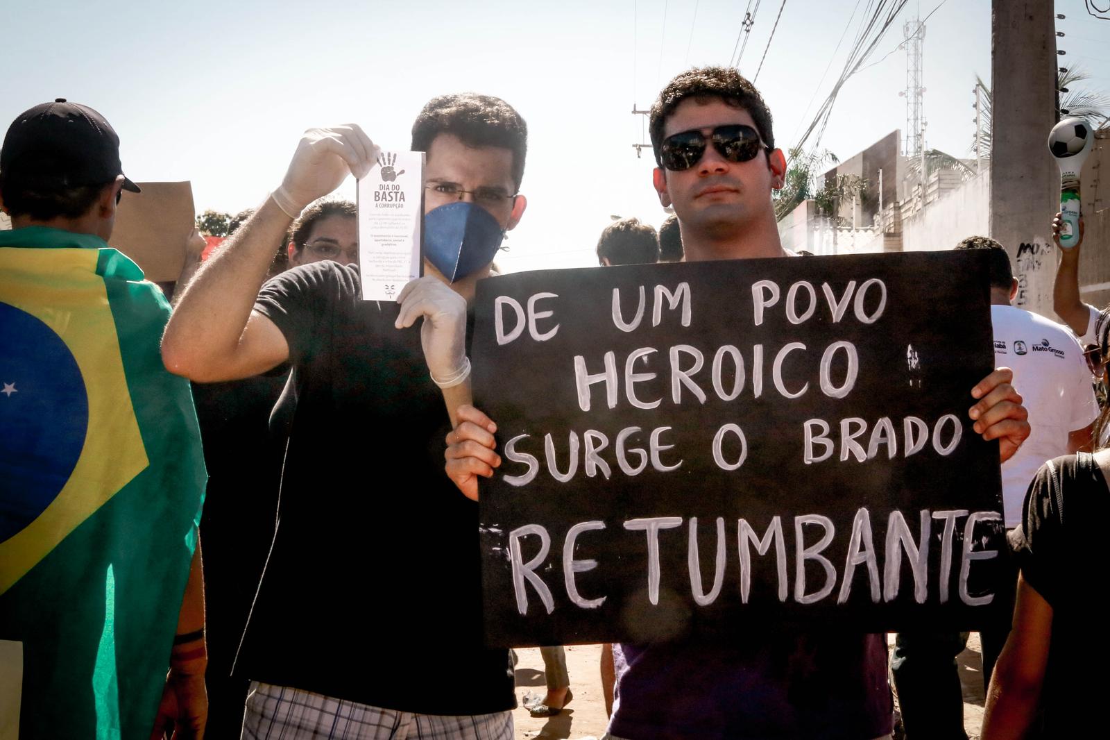 Brazilian protest in 2013, sparked by Amarildo de Souza's disappearance and broader grievances