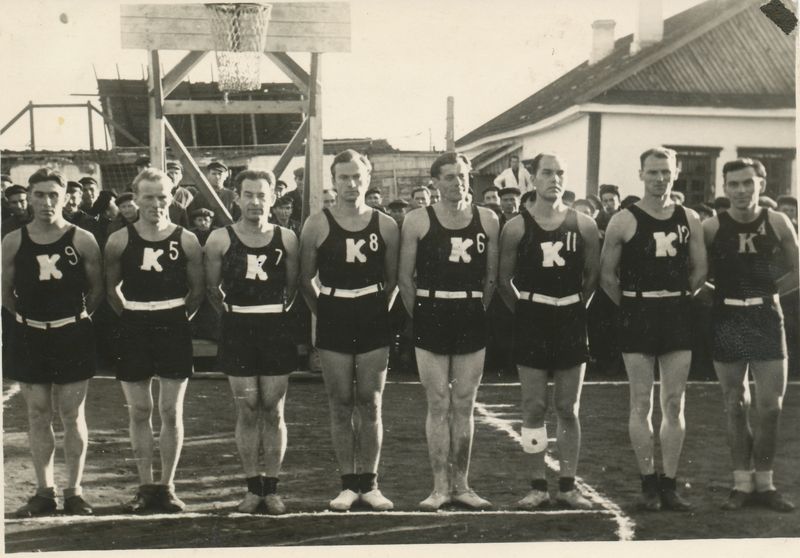 lead photo